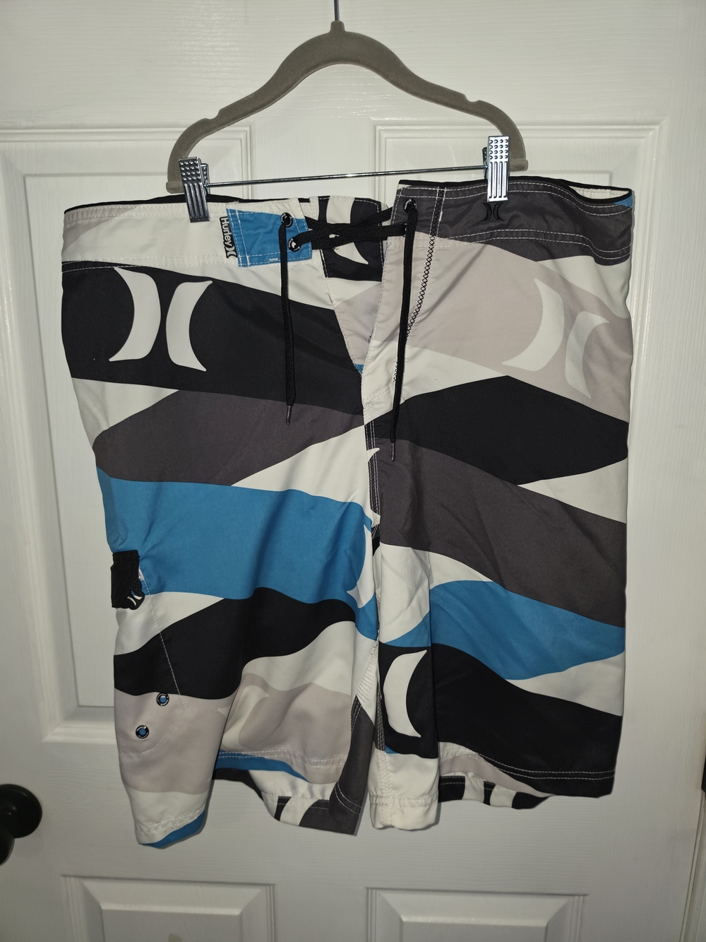Men's Hurley Blue Black Gray & White Board Shorts